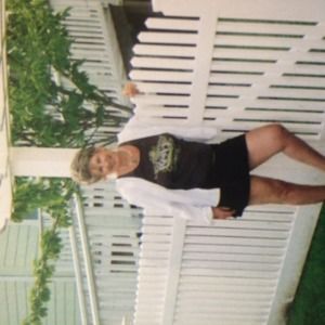 Meet your Posher, Janis